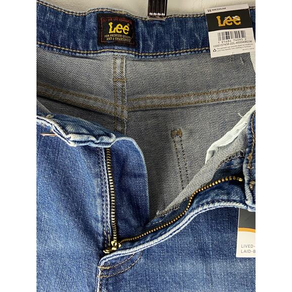 Lee legendary style Mid Rise distressed Boyfriend Jean Size 16 M (1094) NWT!! - Picture 6 of 11